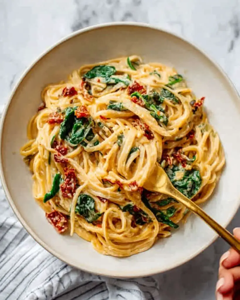 Spaghetti & Spinach with Sun-Dried Tomato Cream Sauce Recipe