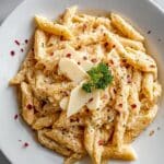One Pot Creamy Garlic Pasta Recipe