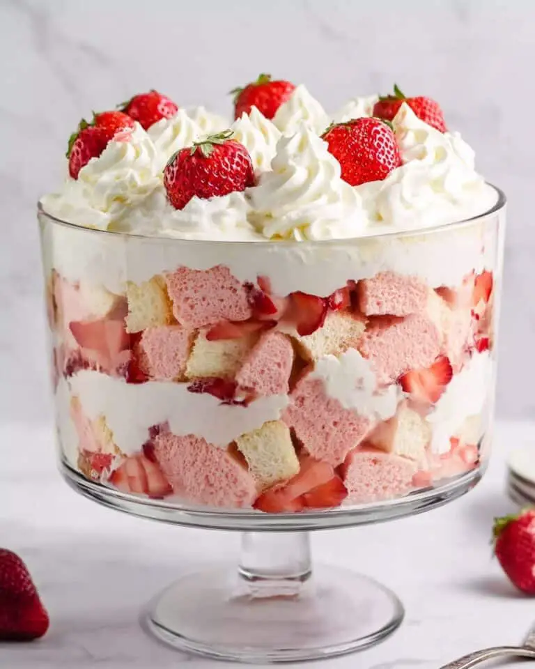 Strawberry Trifle with Cream Cheese Recipe