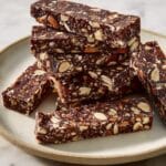 Homemade High-Protein Oat and Cashew Energy Bars Recipe