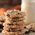 Chewy Oatmeal Raisin Cookies
