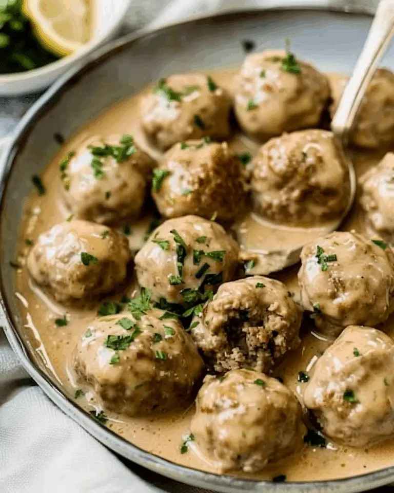 Slow Cooker Swedish Meatballs