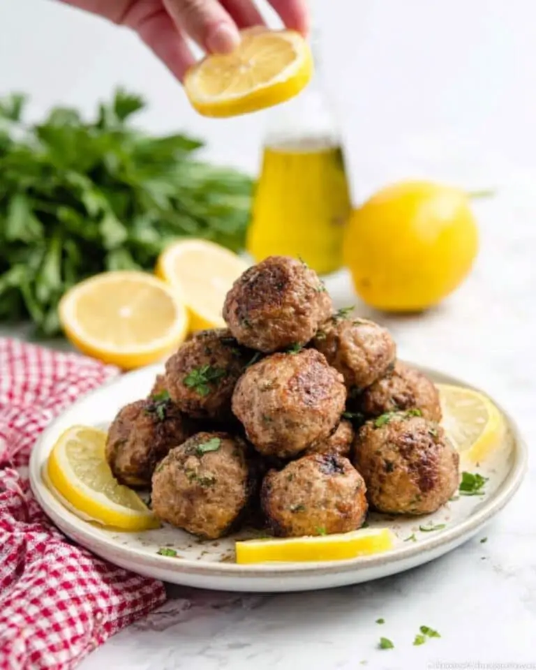 Greek Meatballs in Lemon Sauce (Youvarlakia Avgolemono) Recipe