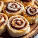 Guilt-Free Crispy Keto Cinnamon Cream Cheese Roll-Ups Recipe
