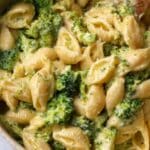 One Pot Healthy Broccoli Mac and Cheese Recipe