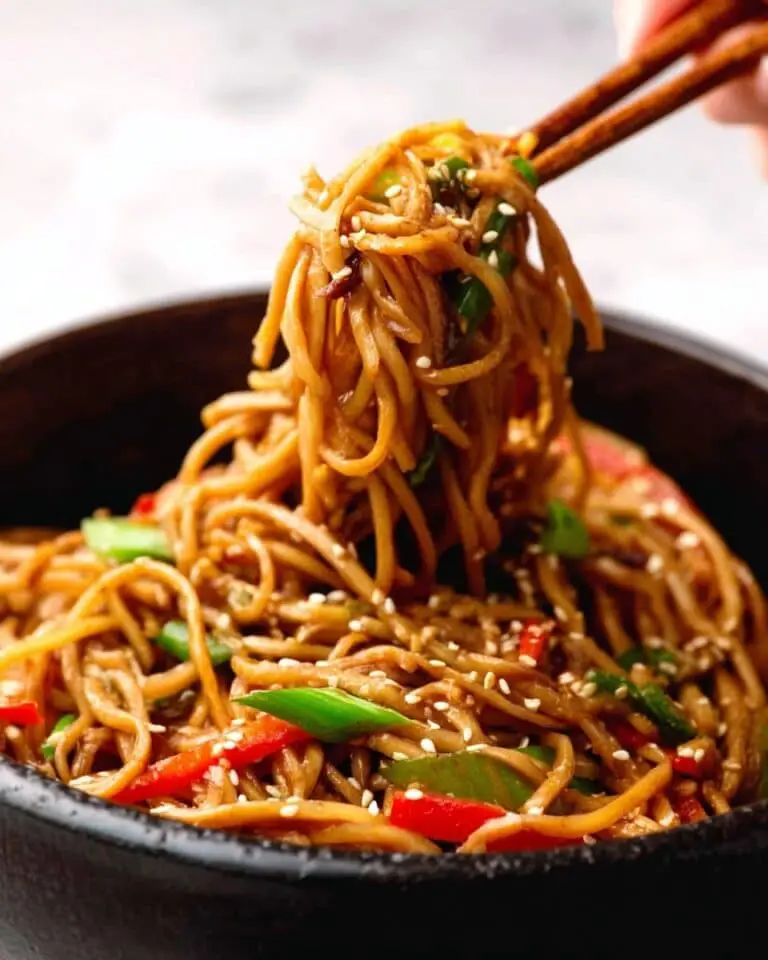 Easy Chicken Lo Mein Noodles with Savory Sesame Sauce Recipe