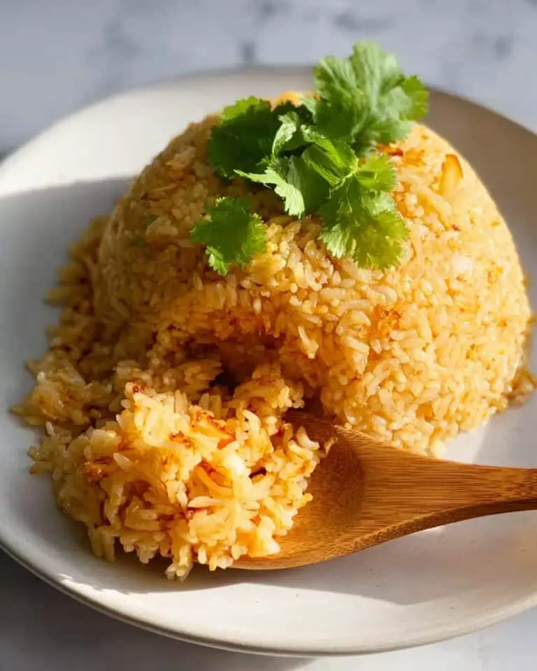 Chili Oil Sinangag (Fried Garlic Rice) Recipe