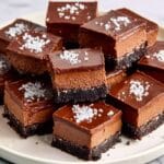 No-Bake Fudgy Chocolate Squares Recipe