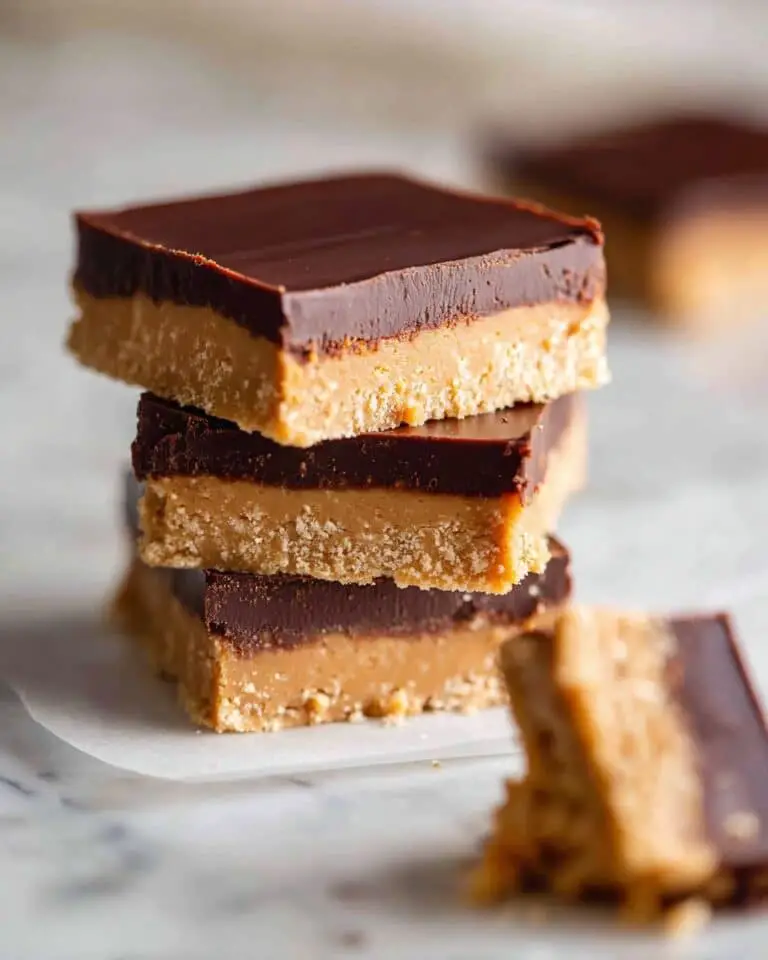 5 Ingredient Chocolate Peanut Butter Bars (NO BAKE!) Recipe