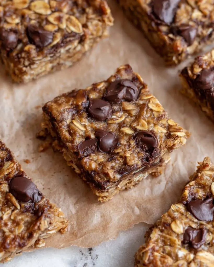 Easy Banana Oatmeal Bars Recipe