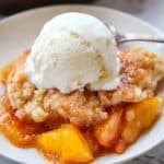 The Best Southern Peach Cobbler Recipe