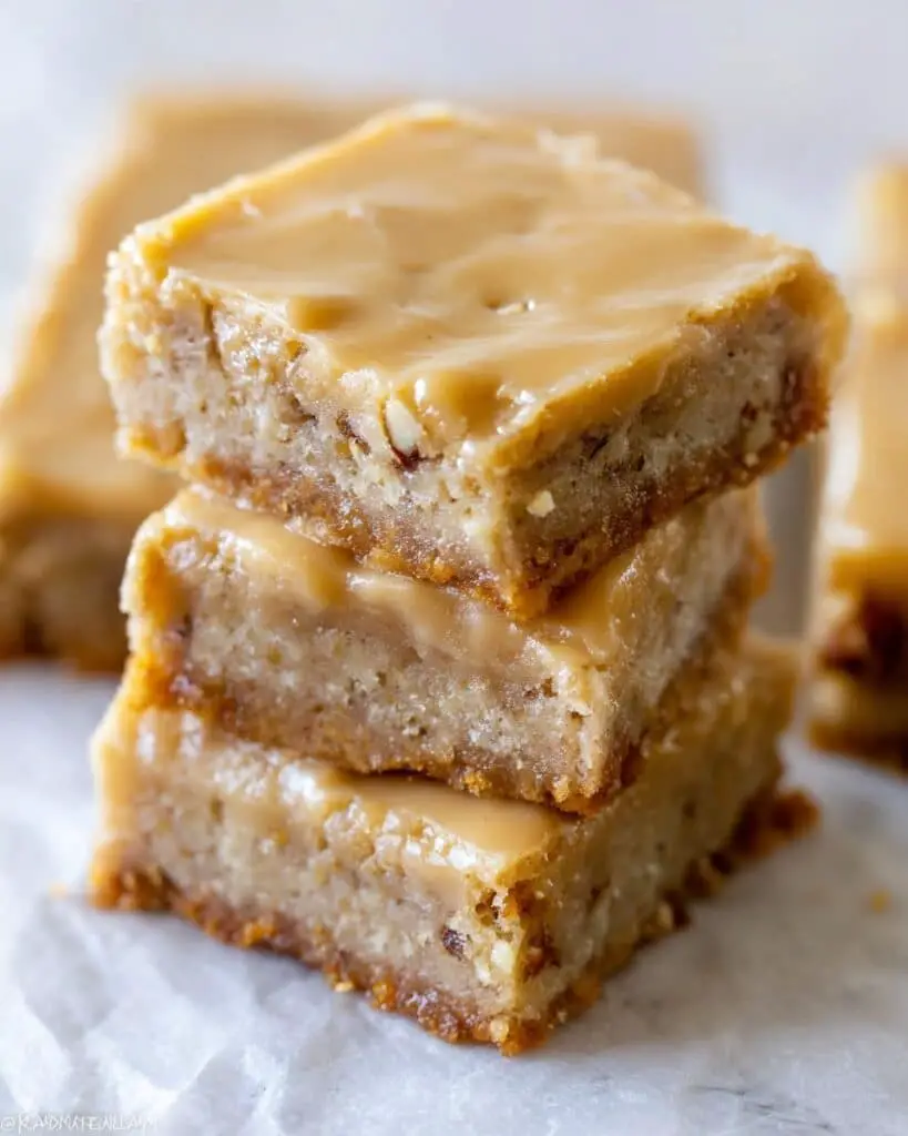 Maple Glazed Apple Blondies Recipe