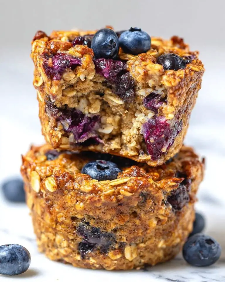 Blueberry Banana Baked Oatmeal Cups Recipe