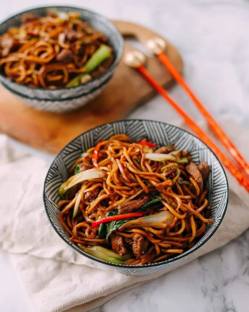 Restaurant-Style Chicken Lo Mein Recipe