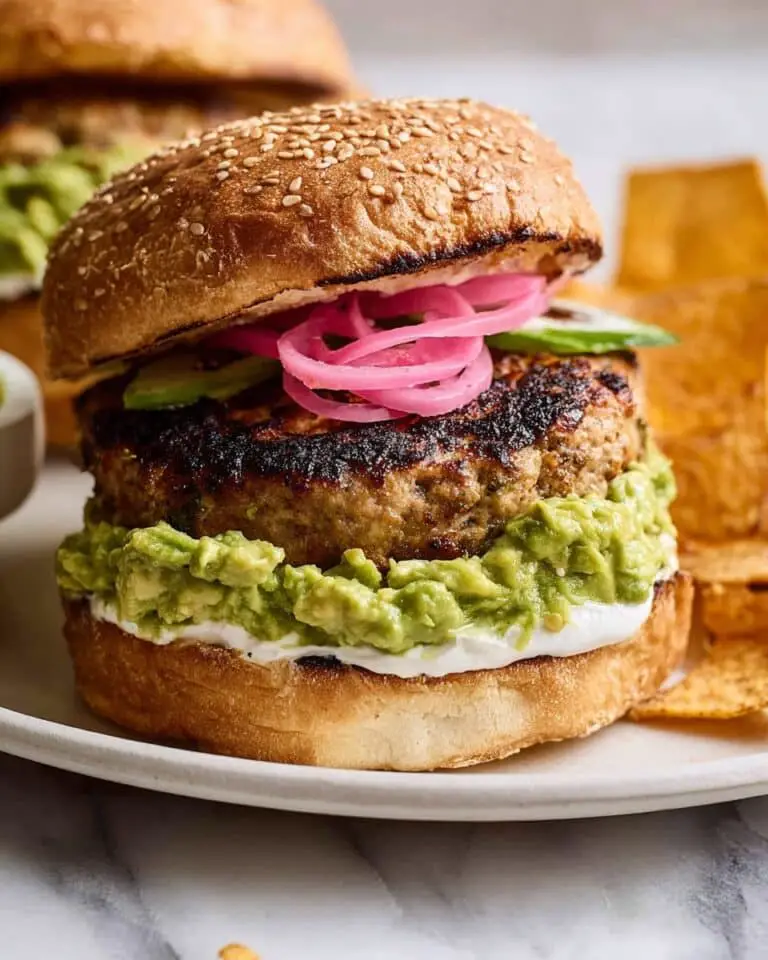 Cheddar Jalapeno Chicken Burgers with Guacamole Recipe